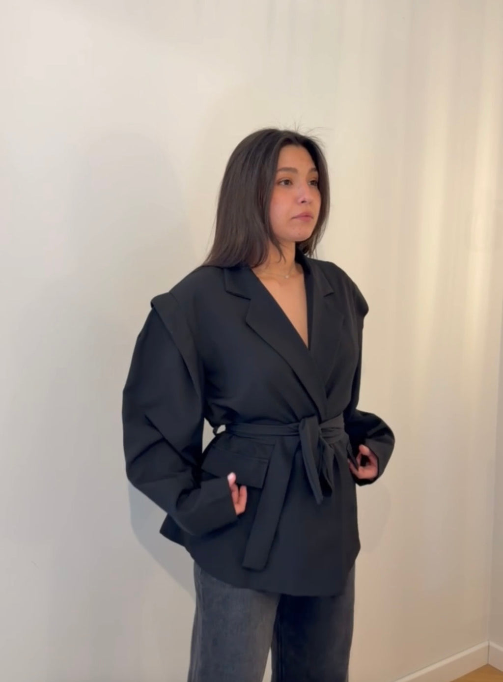 16 - BLAZER CEINTURÉ NOIR