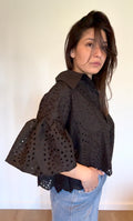 19 - BLOUSE BRODÉE