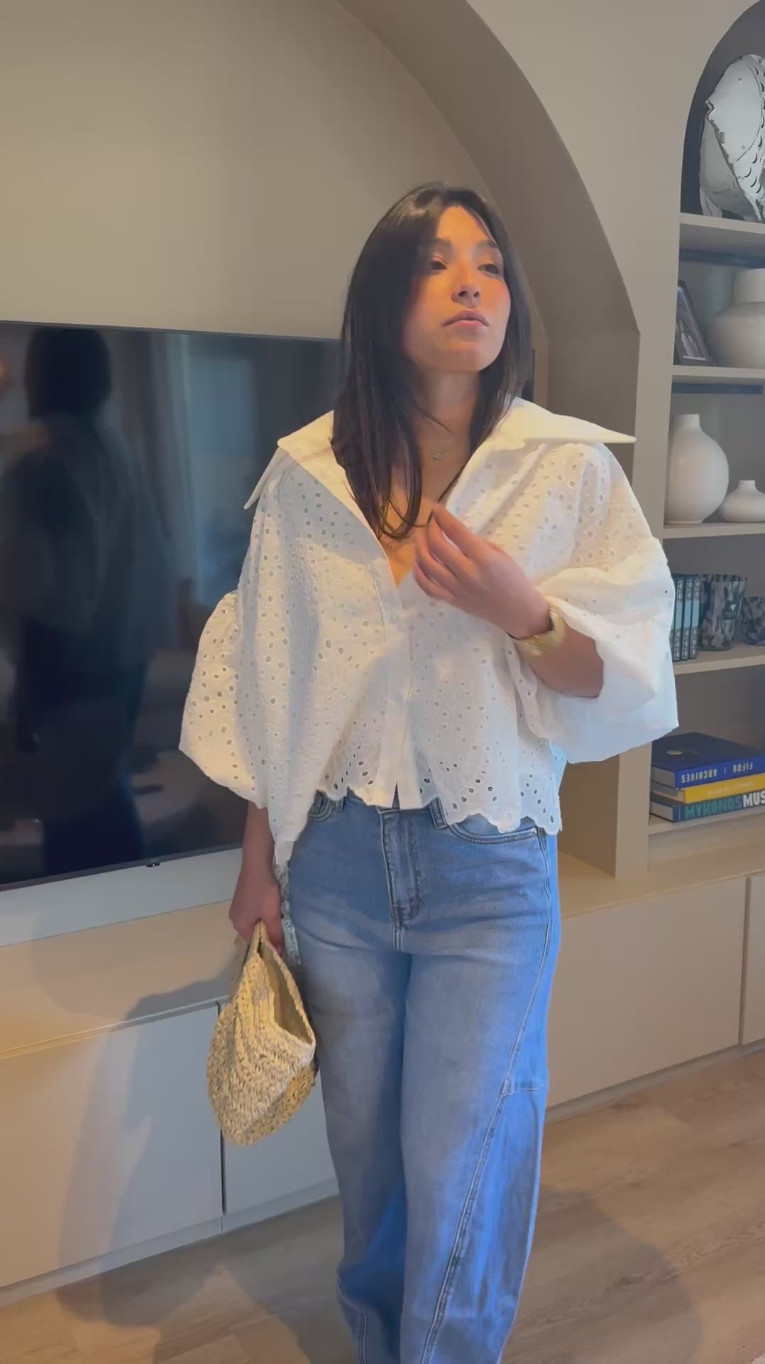 17 - BLOUSE BRODÉE